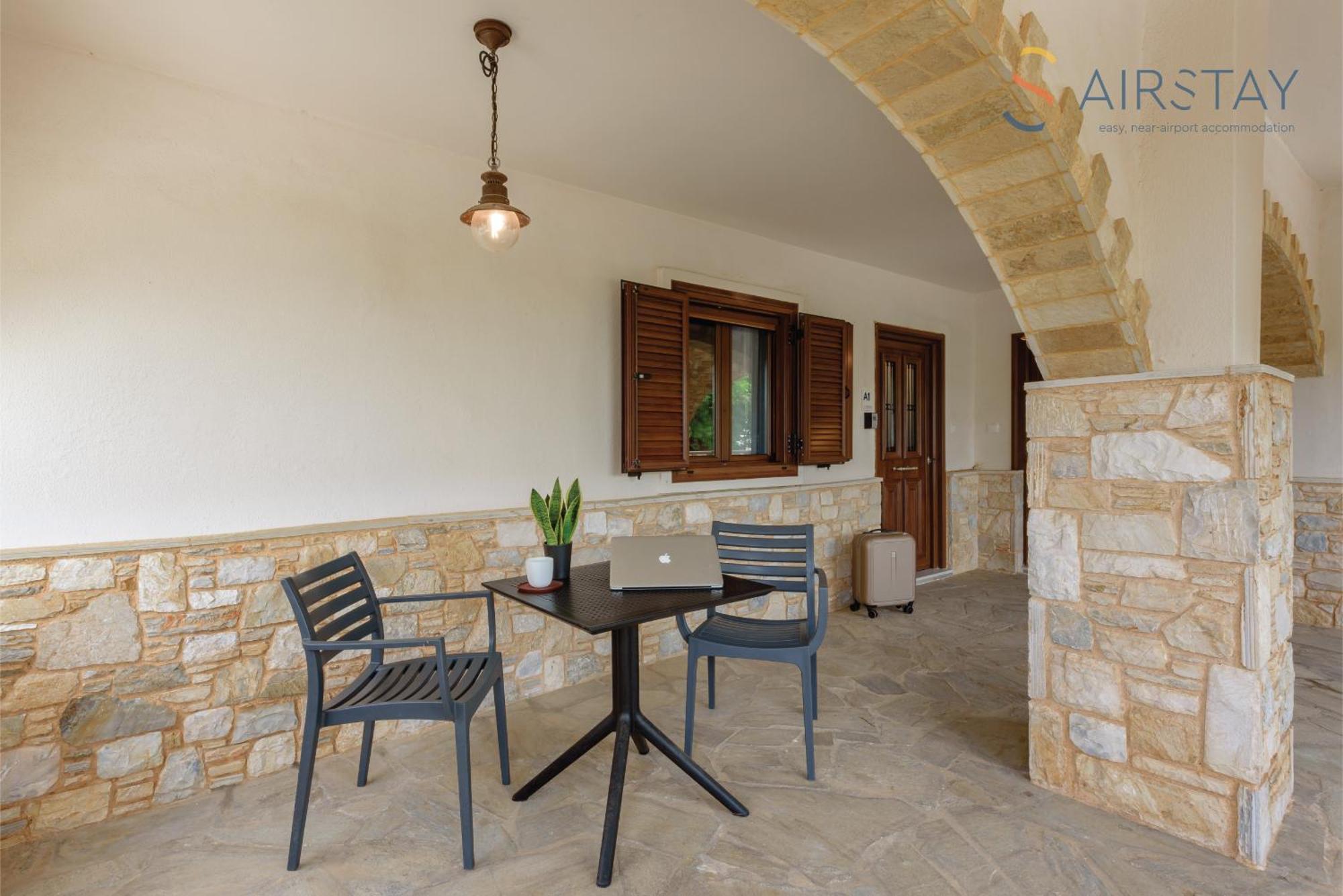Ryze Apartments Airport By Airstay Artemida  Exterior foto